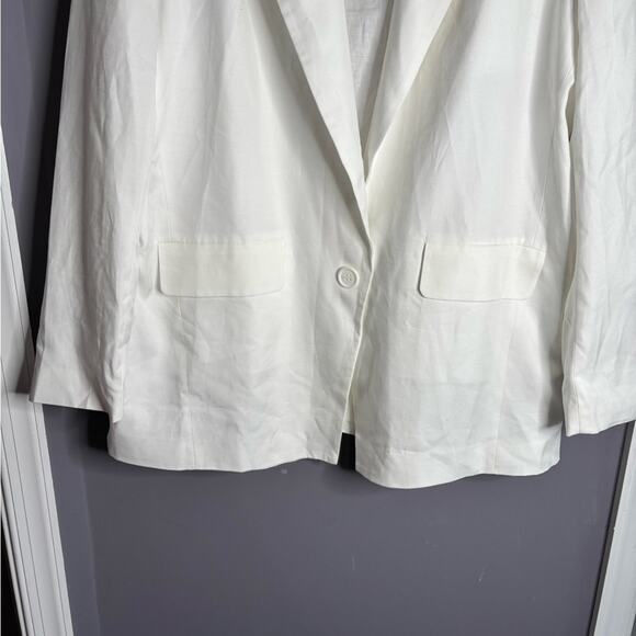 Pippa White Oversized One Button Linen Blazer Size Small - Picture 3 of 6